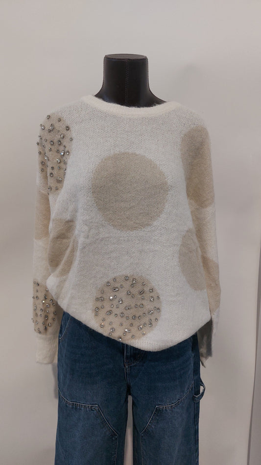 Le pull et la lune ont frappé