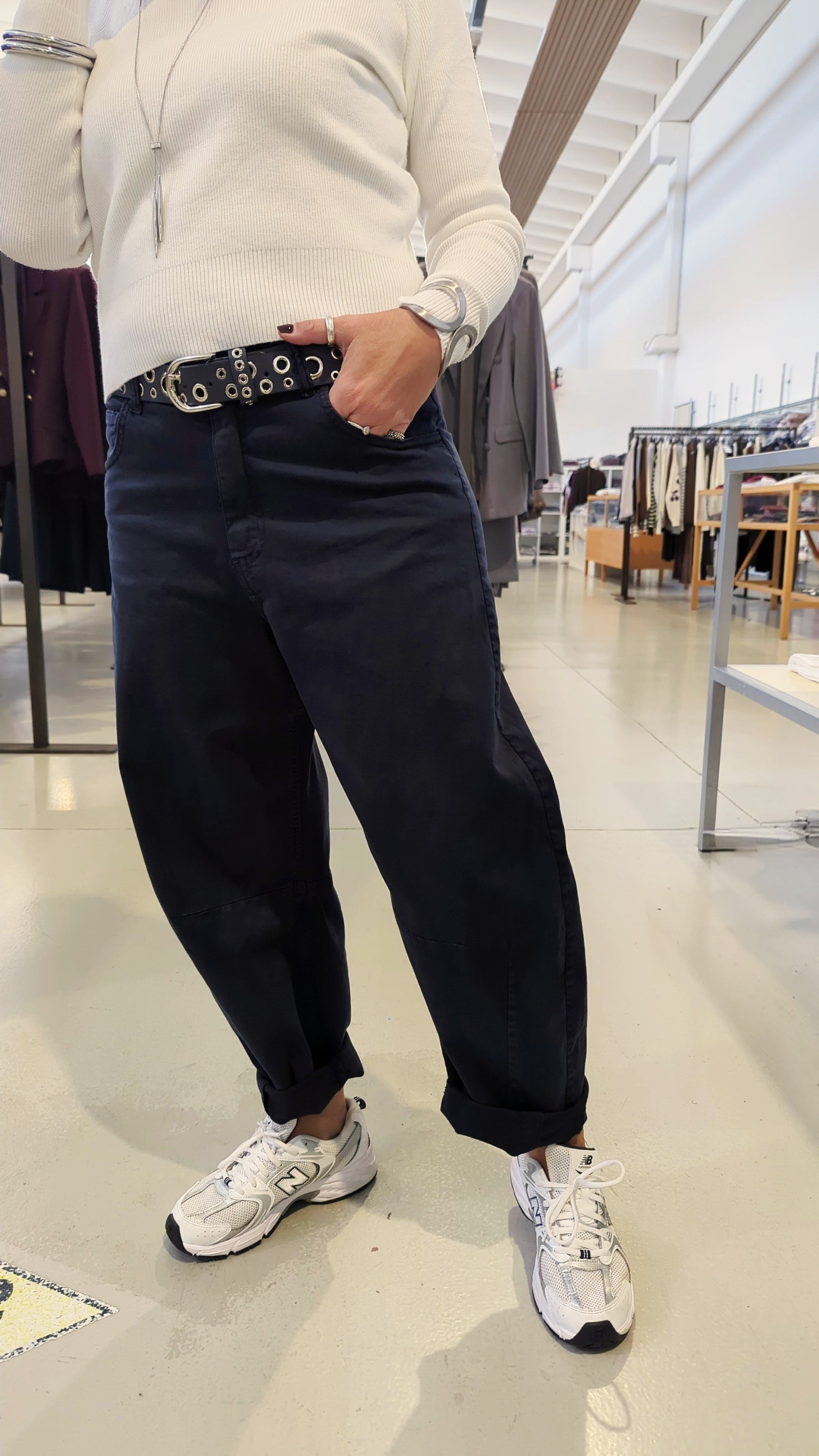 Pantalone Barrel donna in caldo cotone autunno inverno 2025 2026